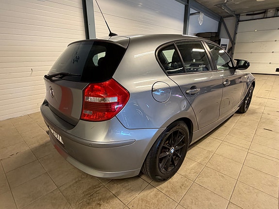BMW 116d 6 of 23