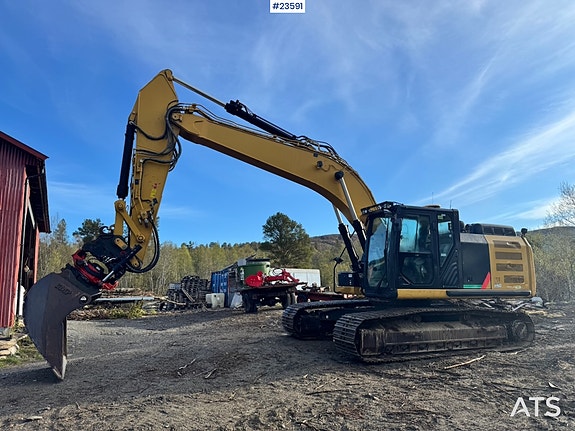 Caterpillar 324EL Beltegraver m/ Rototilt og Pusseskuffe – US byttet for 3500 timer siden! 2 of 30