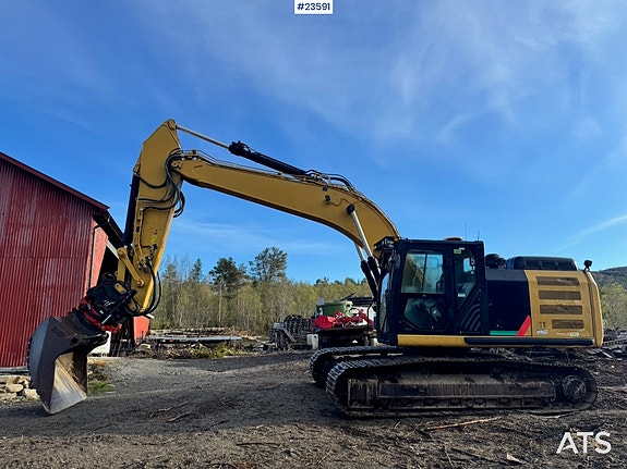 Caterpillar 324EL Beltegraver m/ Rototilt og Pusseskuffe – US byttet for 3500 timer siden! 3 of 30