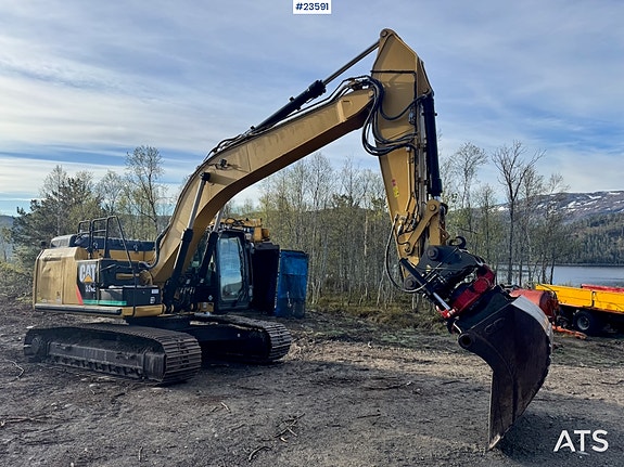 Caterpillar 324EL Beltegraver m/ Rototilt og Pusseskuffe – US byttet for 3500 timer siden! 10 of 30