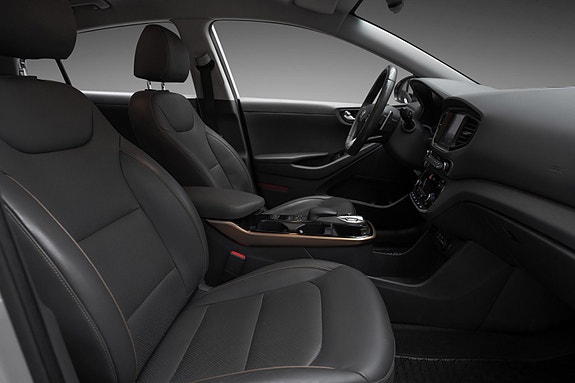 Hyundai IONIQ 28 of 29