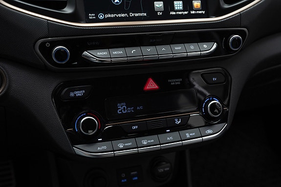 Hyundai IONIQ 15 of 29