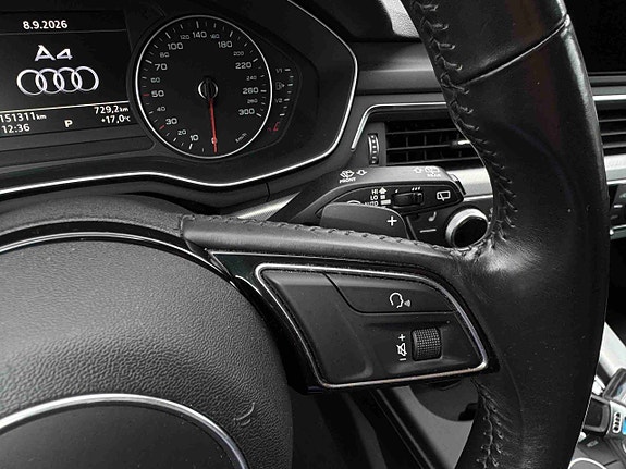 Audi A4 15 of 23