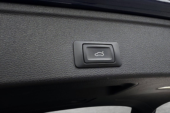 Audi A4 21 of 23