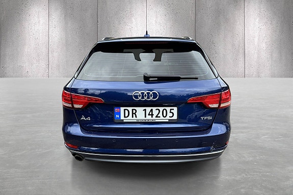 Audi A4 6 of 23