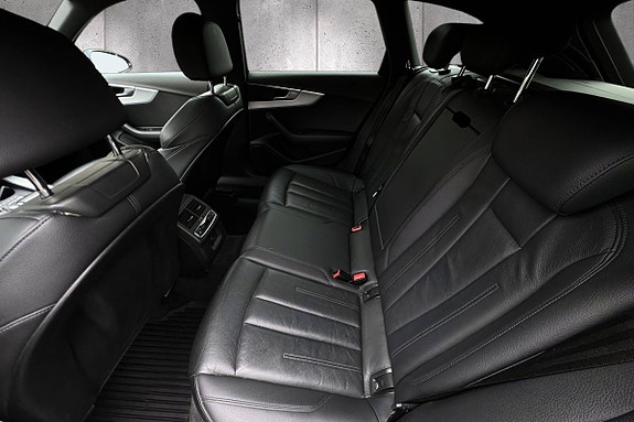 Audi A4 16 of 23