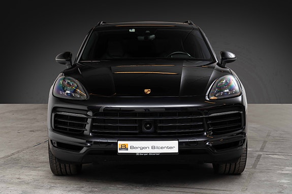 Porsche Cayenne 6 of 30
