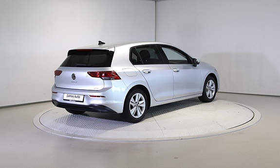 Volkswagen Golf VIII 5 of 28
