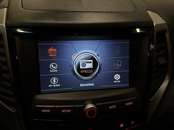 SsangYong Tivoli 18 of 27