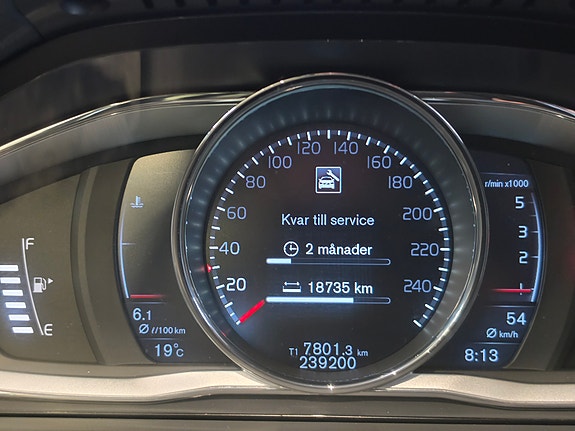 Volvo V70 25 of 30