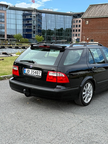 Saab 9-5 8 of 11
