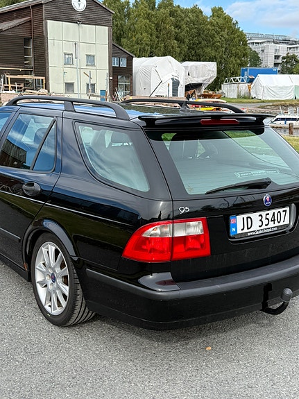 Saab 9-5 4 of 11