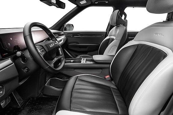 Kia EV9 11 of 30