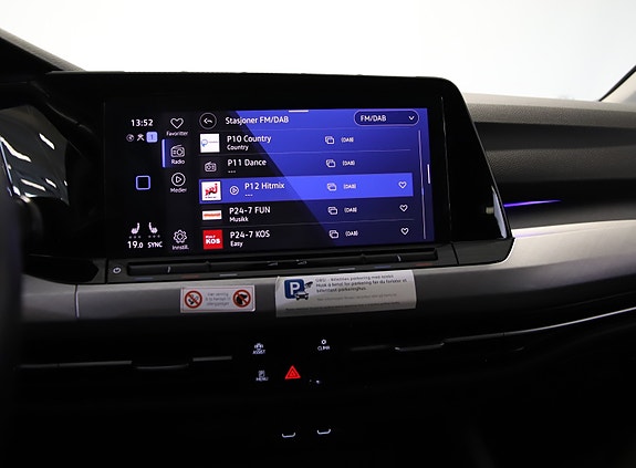 Volkswagen Golf VIII 15 of 30