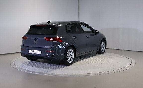 Volkswagen Golf VIII 5 of 30