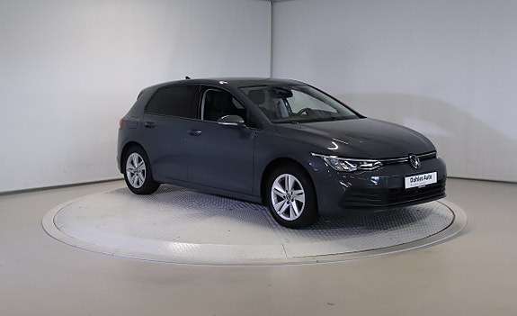 Volkswagen Golf VIII 7 of 30