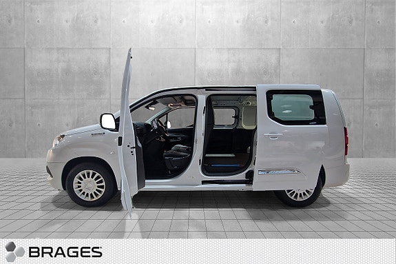 Toyota Proace City 11 of 16