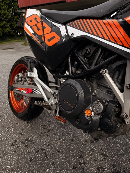 KTM LC4 690 SMC 9 of 17