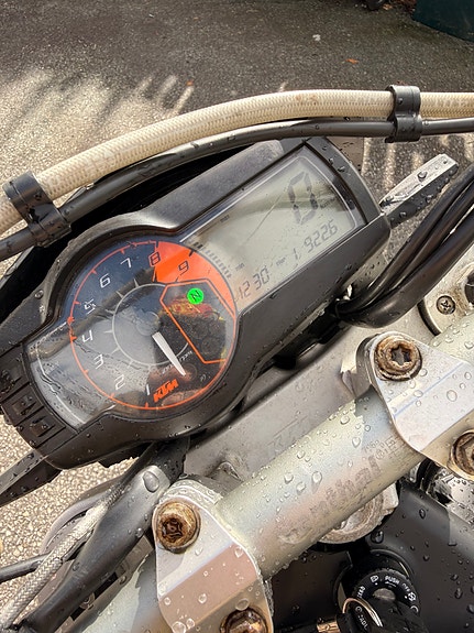 KTM LC4 690 SMC 5 of 17