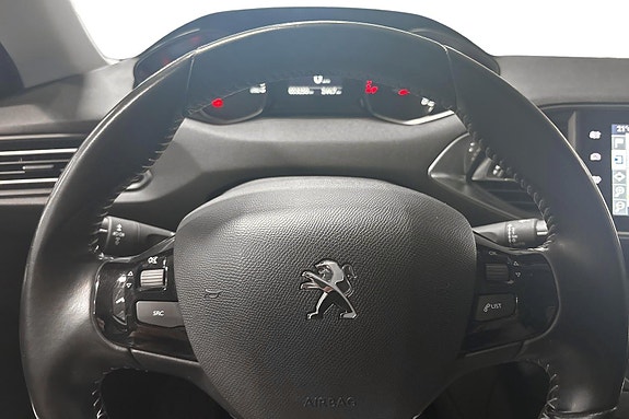Peugeot 308 9 of 27