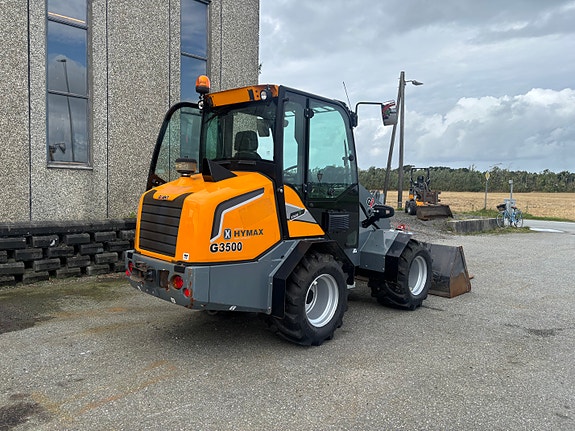 Giant G3500 2 of 11