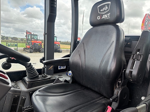 Giant G3500 9 of 11