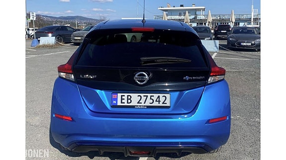 Nissan Leaf 5 of 9