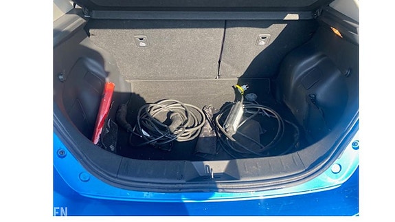 Nissan Leaf 6 of 9