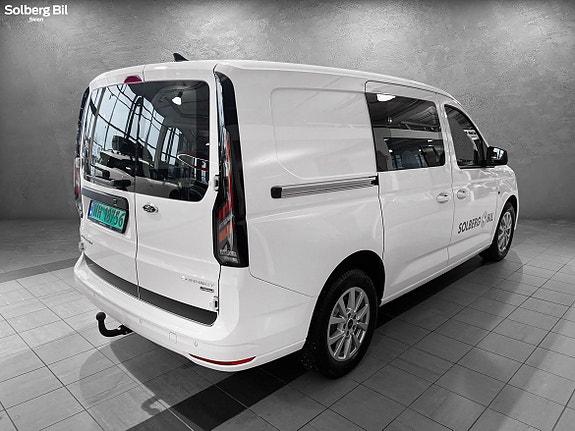 Ford Transit Connect 4 of 24