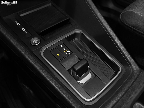 Ford Transit Connect 16 of 24