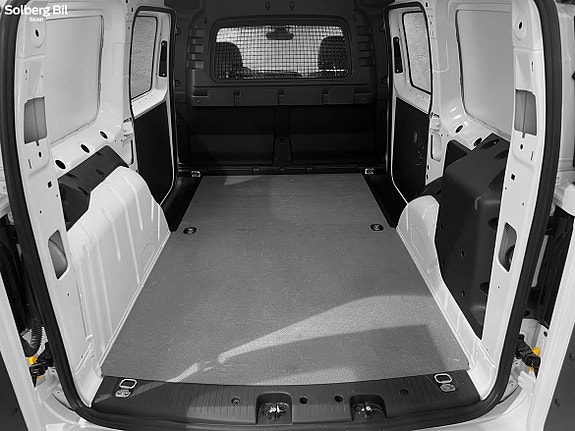 Ford Transit Connect 8 of 24