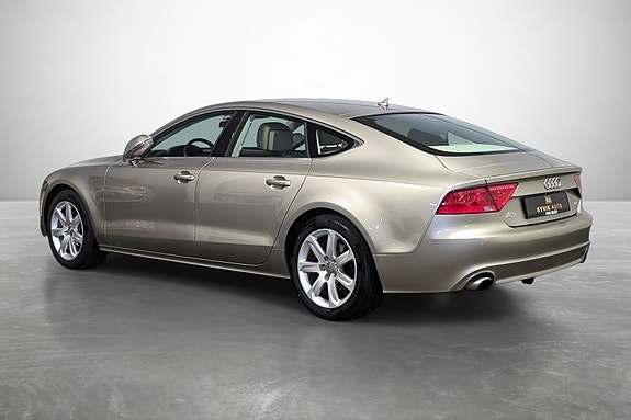 Audi A7 9 of 27