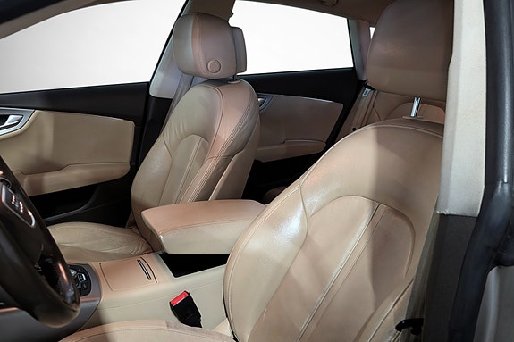 Audi A7 10 of 27