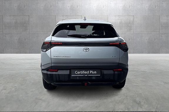 Toyota Urban Cruiser 4 of 26