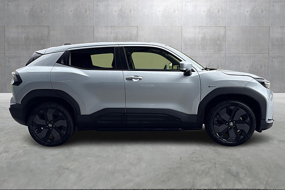 Toyota Urban Cruiser 6 of 26