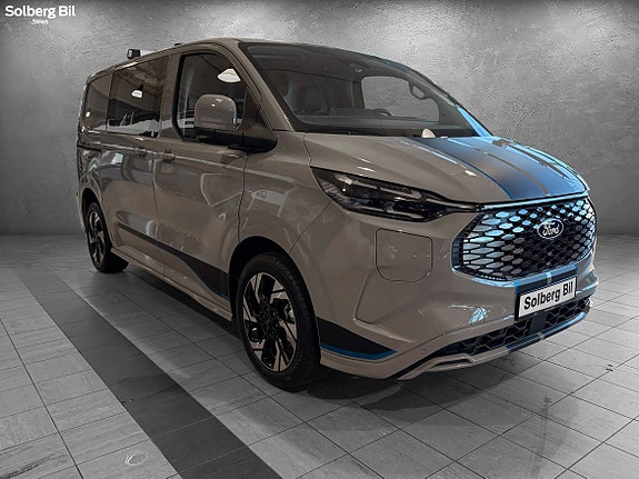 Ford Transit Custom 3 of 28