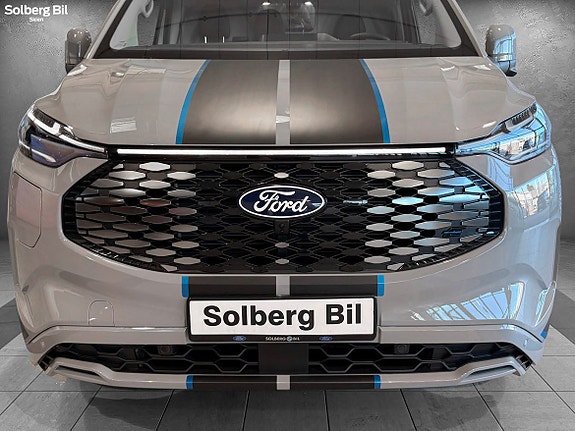 Ford Transit Custom 7 of 28