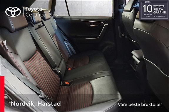 Toyota RAV4 17 of 20