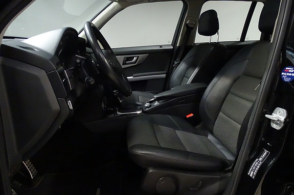 Mercedes-Benz GLK220 29 of 30