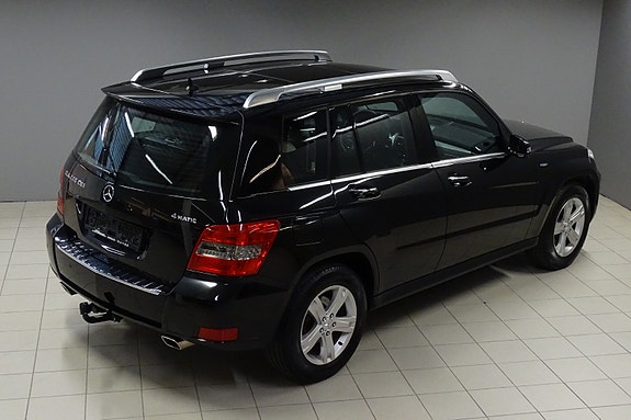 Mercedes-Benz GLK220 23 of 30