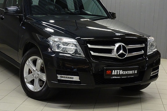 Mercedes-Benz GLK220 14 of 30