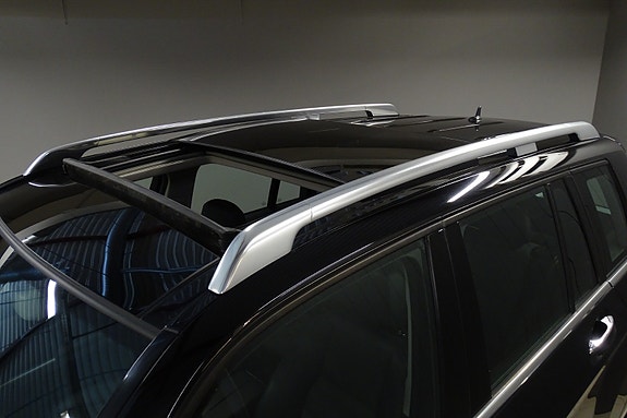 Mercedes-Benz GLK220 9 of 30