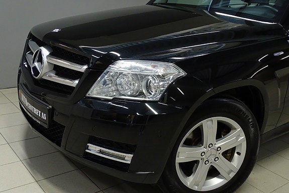Mercedes-Benz GLK220 19 of 30