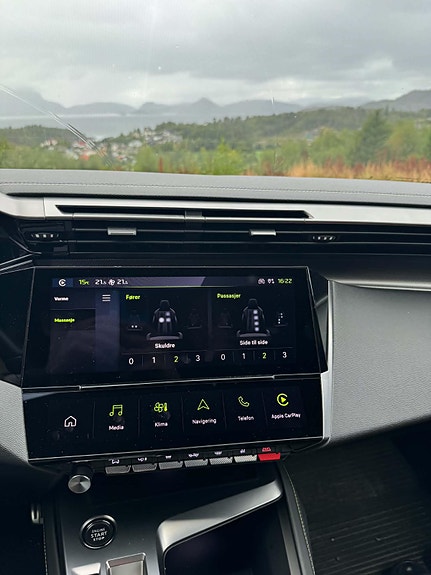 Peugeot 308 14 of 18