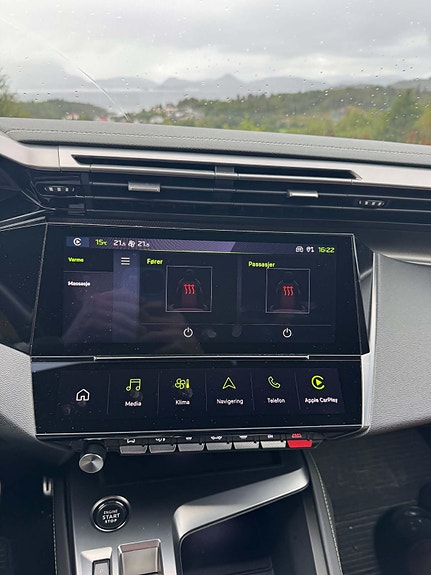 Peugeot 308 4 of 18