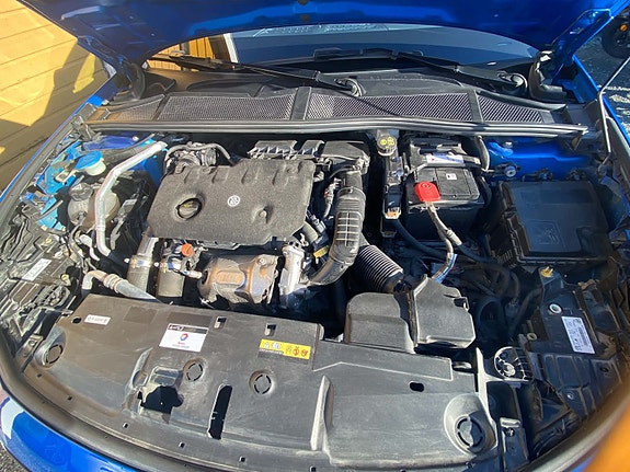Peugeot 308 10 of 18
