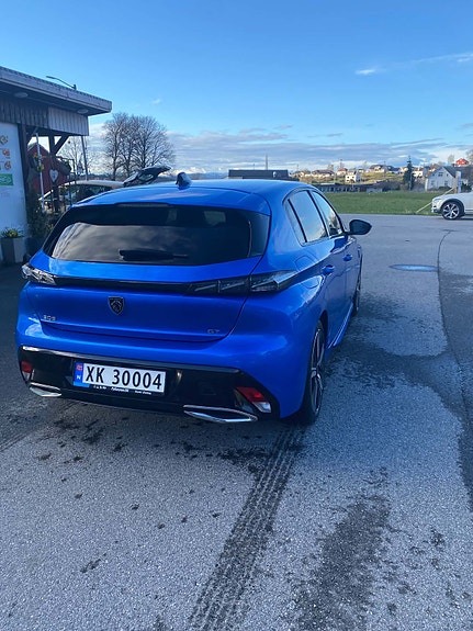 Peugeot 308 12 of 18