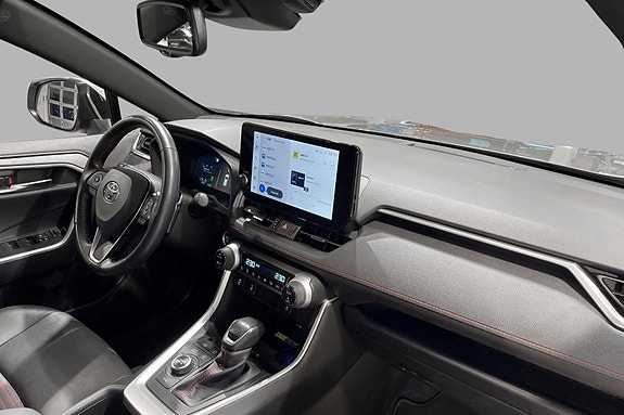Toyota RAV4 15 of 19