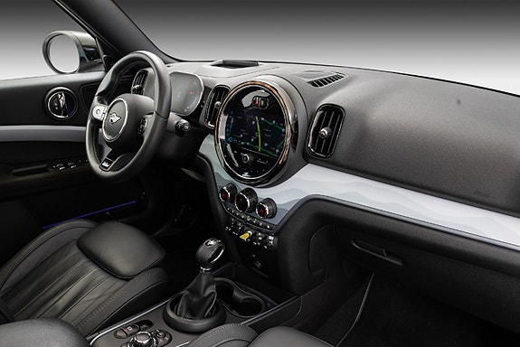 MINI Countryman Cooper SE 10 of 24