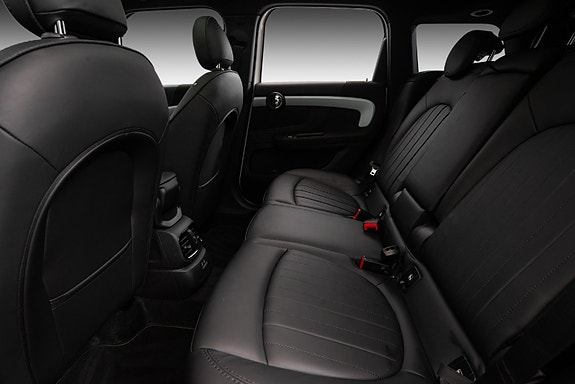MINI Countryman Cooper SE 21 of 24